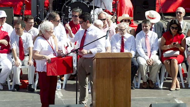 Prime Minister Picardo greets a well-wisher during the National Day celebrations. Photo: Marcos Moreno. InfoGibraltar.